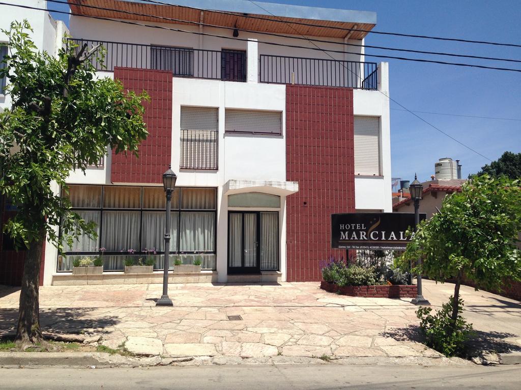 Hotel Marciala Вілья-Карлос-Пас Екстер'єр фото